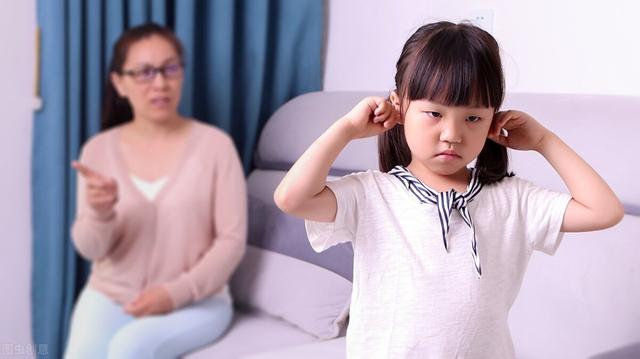 叛逆期女孩怎么教育(怎样对待叛逆期的女孩)(图1)
