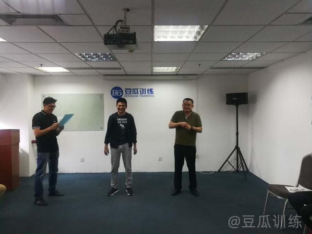 孩子学不进去该怎么办(孩子庆学症的该怎么办好)(图3)