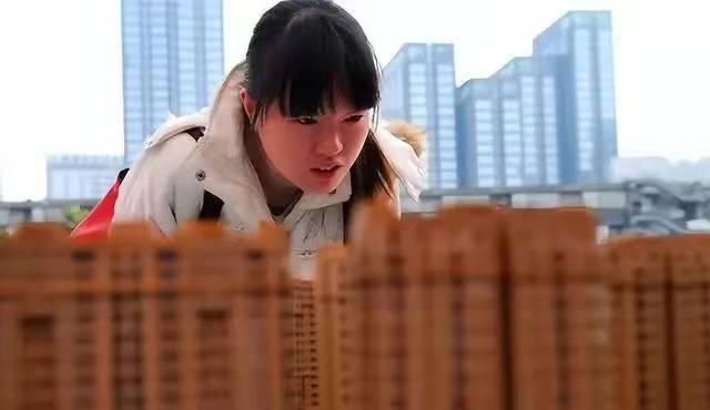 孩子不愿意接父母电话(孩子不愿意跟父母沟通怎么办)(图1)