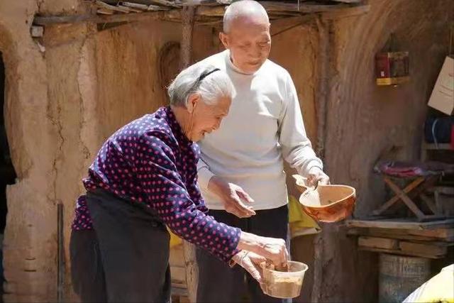 孩子不愿意接父母电话(孩子不愿意跟父母沟通怎么办)(图5)