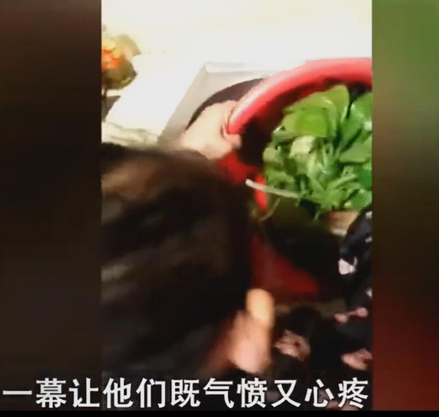 家长打孩子特别狠(家长一定要对孩子狠一点)(图7)