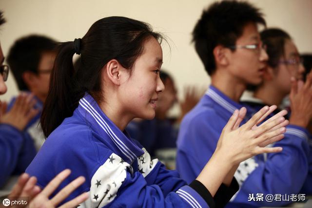 孩子爱玩手机怎么办(孩子为什么爱玩手机的原因)(图7)