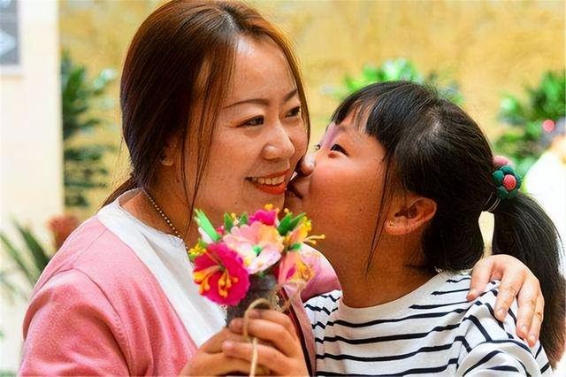 叛逆期孩子仇视母亲(母亲对叛逆期孩子说的话)(图7)