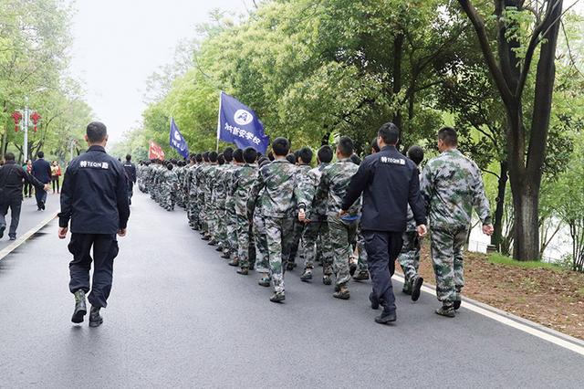 青少年叛逆学校电话多少(青少年叛逆学校哪里有)(图3)