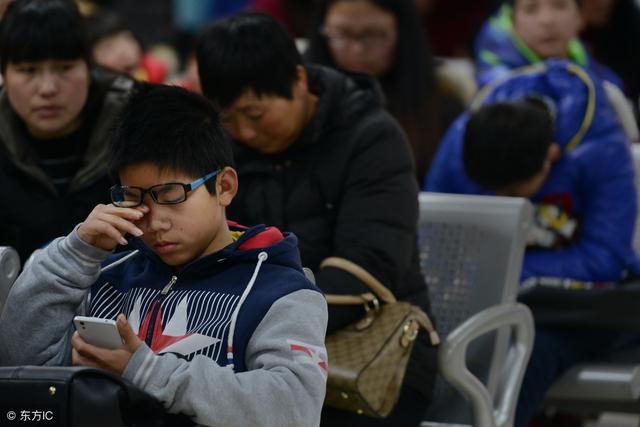 孩子怎么戒掉手机(孩子手机上瘾怎么戒掉)(图2)