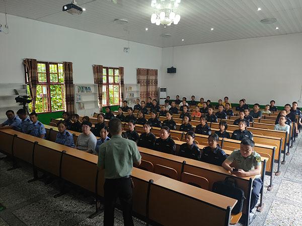 厌学孩子管教学校怎么找(哪里有厌学孩子管教学校)(图3)