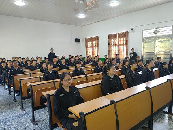 厌学孩子管教学校怎么找(哪里有厌学孩子管教学校)(图2)